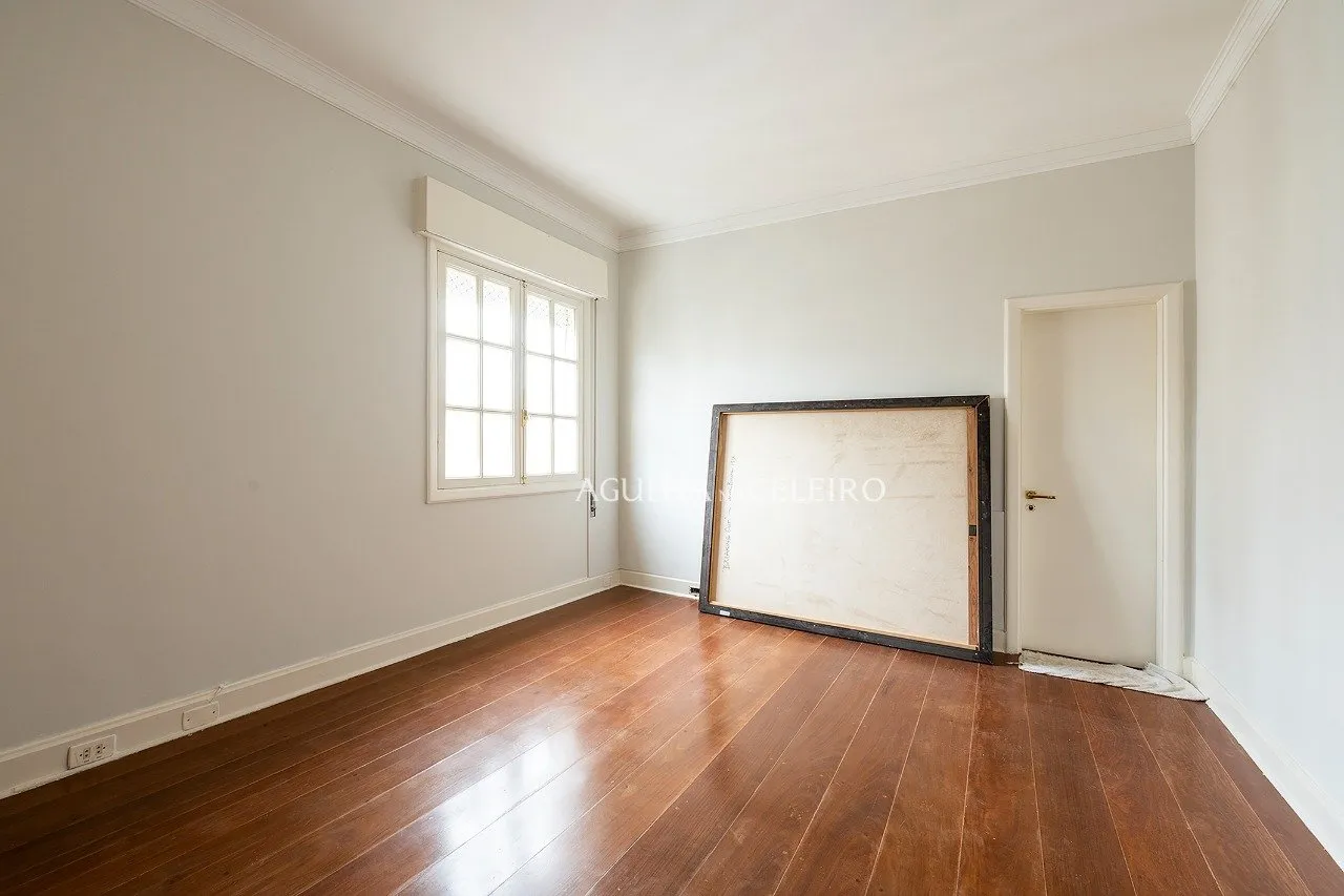 Cobertura duplex com terraço bárbaro à venda no Jardim America. – CO0078