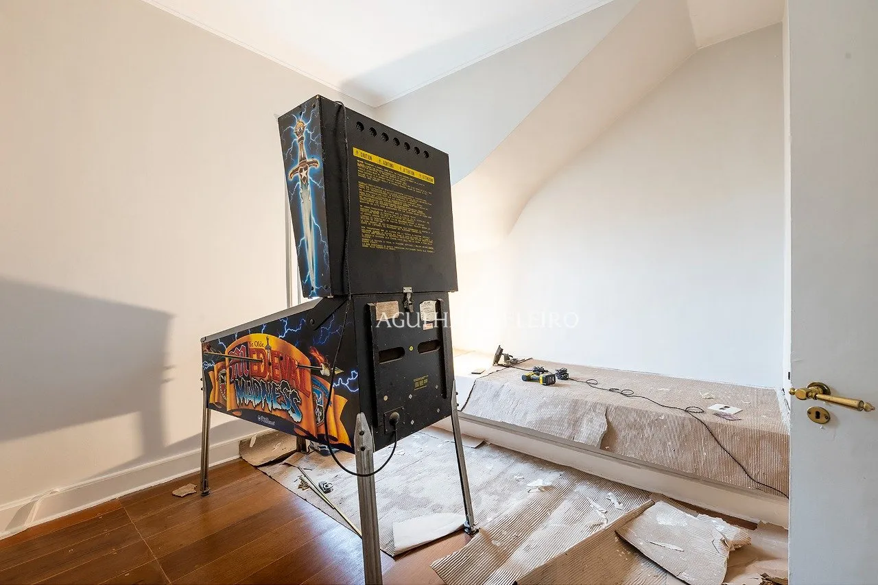 Cobertura duplex com terraço bárbaro à venda no Jardim America. – CO0078