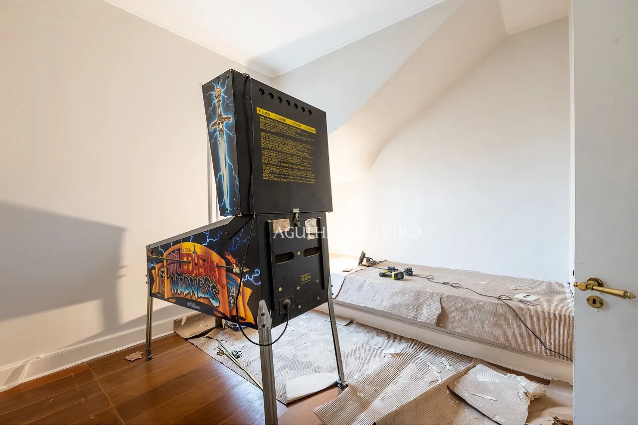 Cobertura duplex com terraço bárbaro à venda no Jardim America. – CO0078