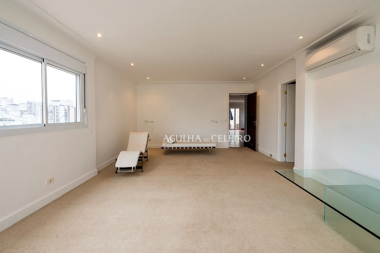 Cobertura duplex com terraço bárbaro à venda no Jardim America. – CO0078