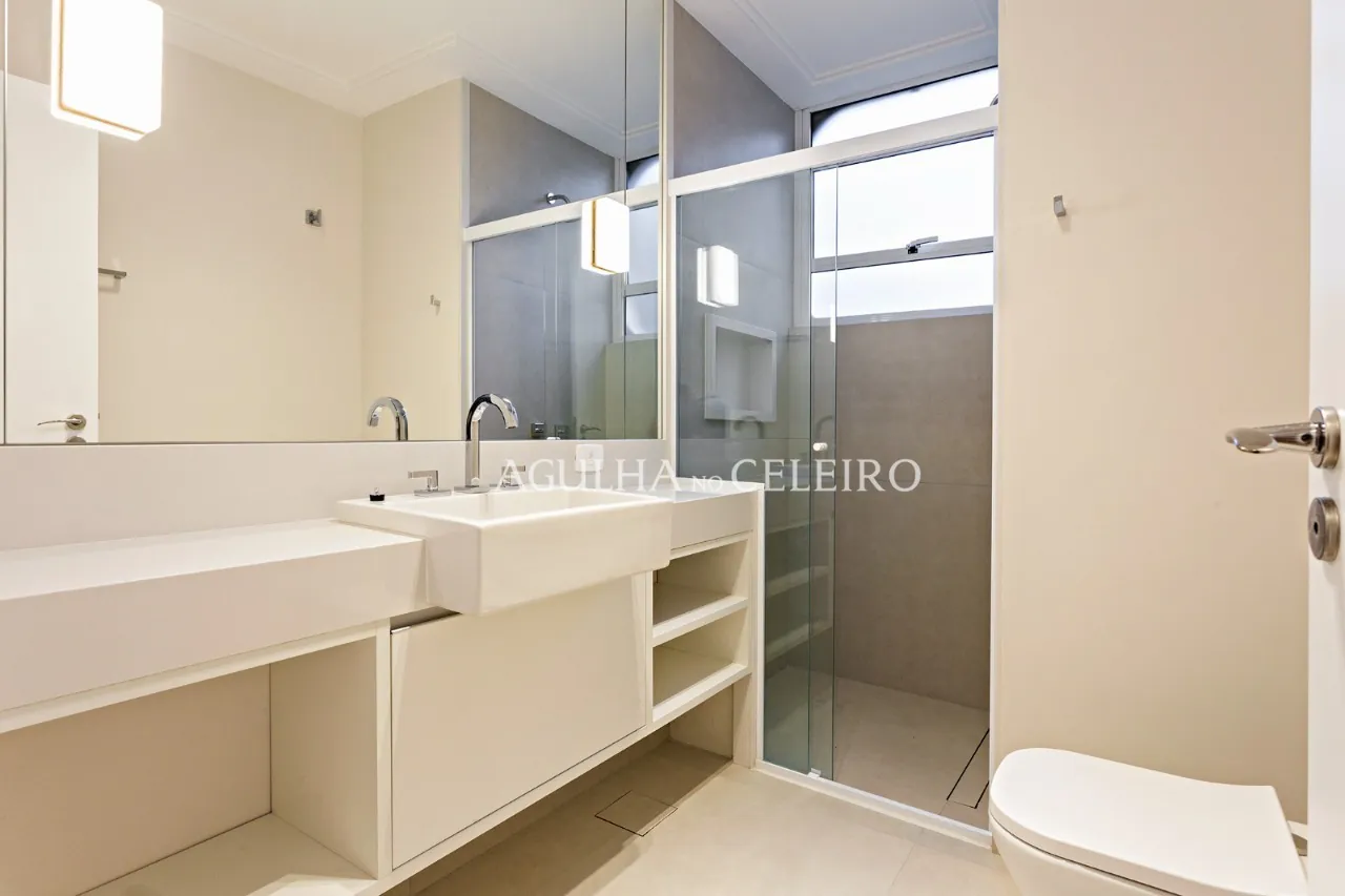 imovel-incrivel-disponivel-em-uma-rua-charmosa-e-tranquila-no-itaim-bibi-18433-9