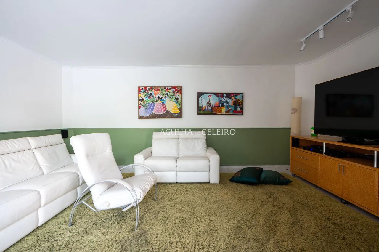 linda-casa-com-design-sofisticado-e-ambientes-integrados-para-seu-conforto-e-lazer-17724-22