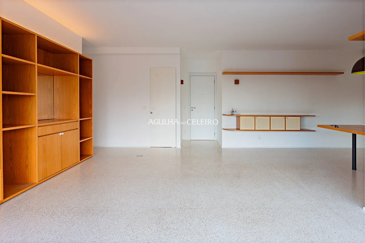 apartamento-com-muita-luz-natural-a-venda-na-vila-olimpia-18502-2