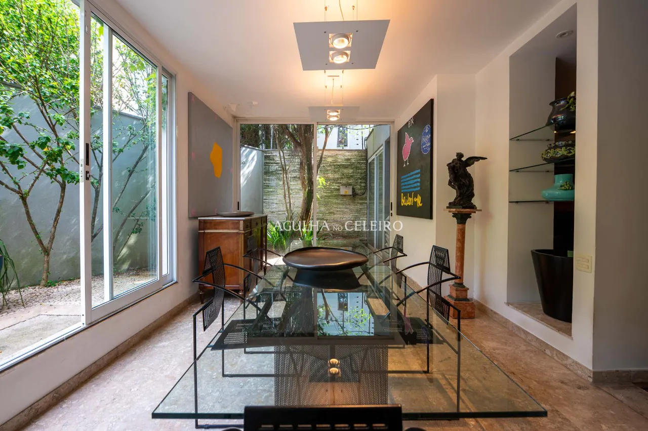 casa-bem-localizada-no-jardim-europa-18570-3