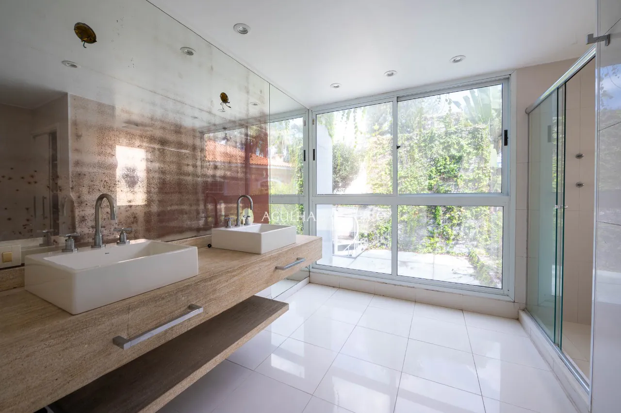 casa-bem-localizada-no-jardim-europa-18570-7