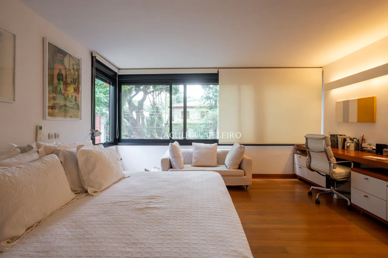 casa-incrivel-com-um-projeto-brutalista-e-um-jardim-deslumbrante-assinado-por-ninguem-menos-que-o-genial-burle-marx-em-alto-de-pinheiros-18691-10