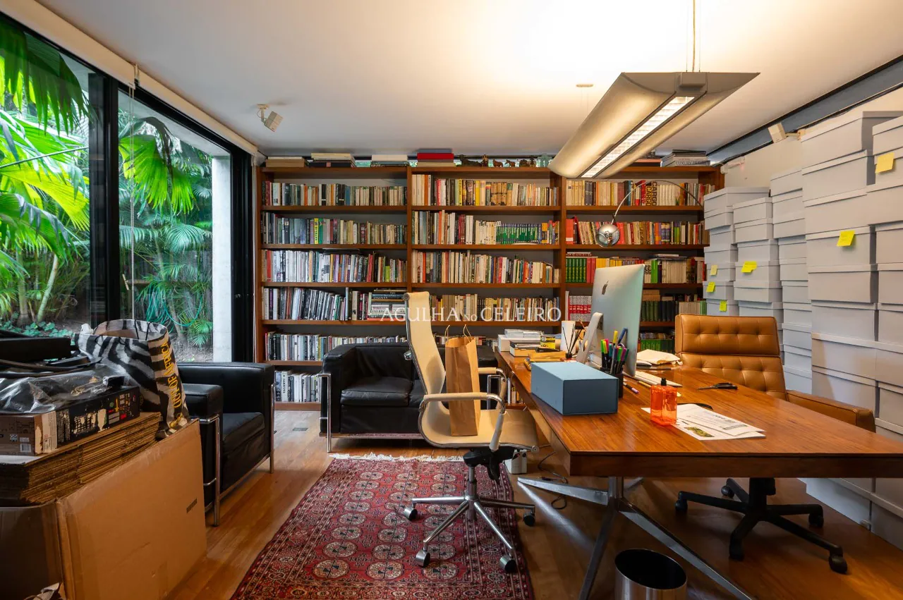 casa-incrivel-com-um-projeto-brutalista-e-um-jardim-deslumbrante-assinado-por-ninguem-menos-que-o-genial-burle-marx-em-alto-de-pinheiros-18691-5