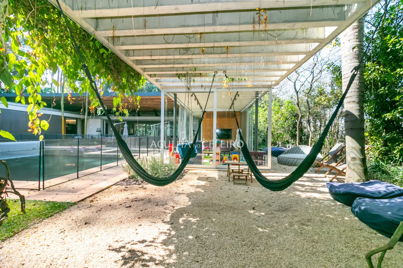 casa-projetada-por-gui-mattos-para-venda-na-fazenda-boa-vista-18712-3