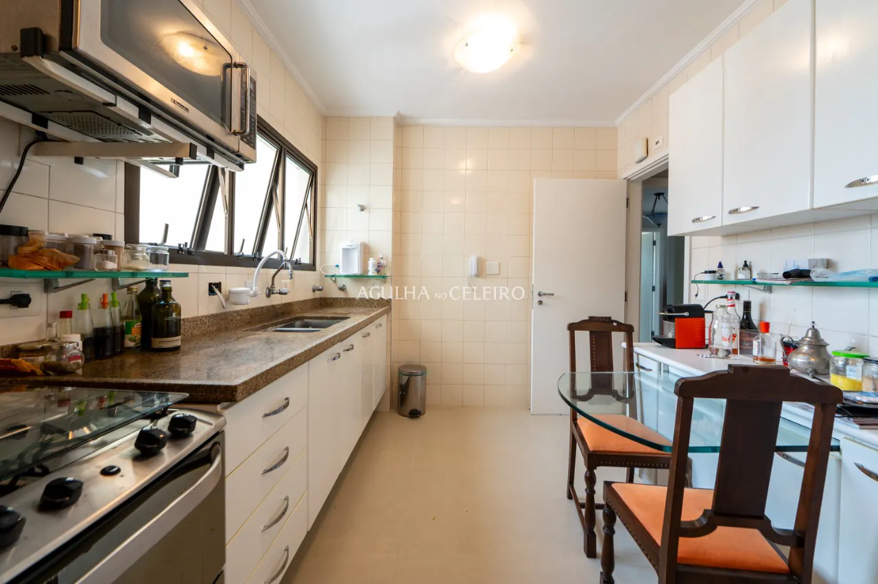 Venda/Vila Olimpia: Bem localizado e iluminado. – 10116