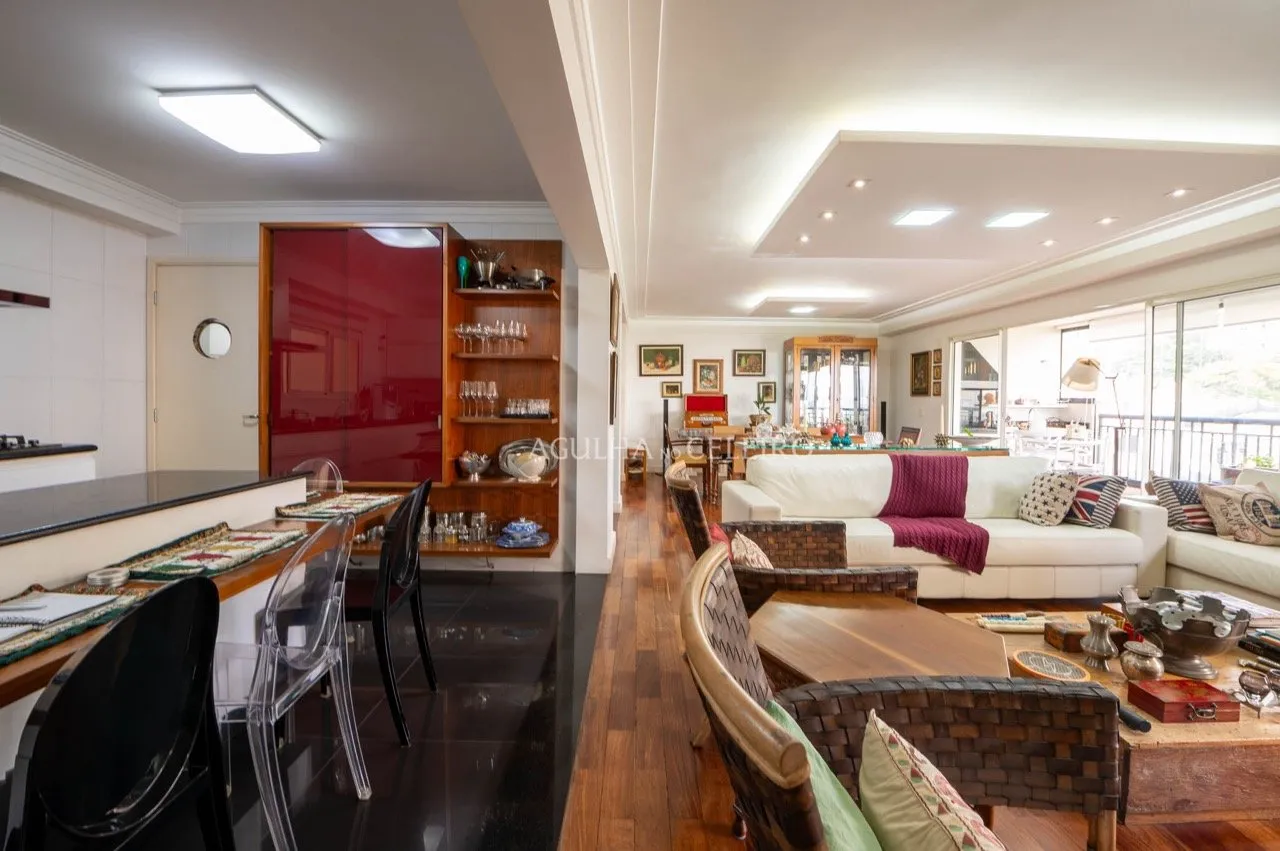 Apartamento à venda em Alto de Pinheiros. – 17742