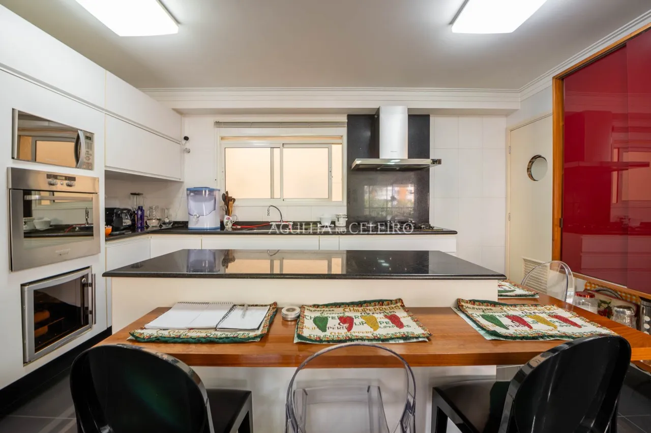 Apartamento à venda em Alto de Pinheiros. – 17742