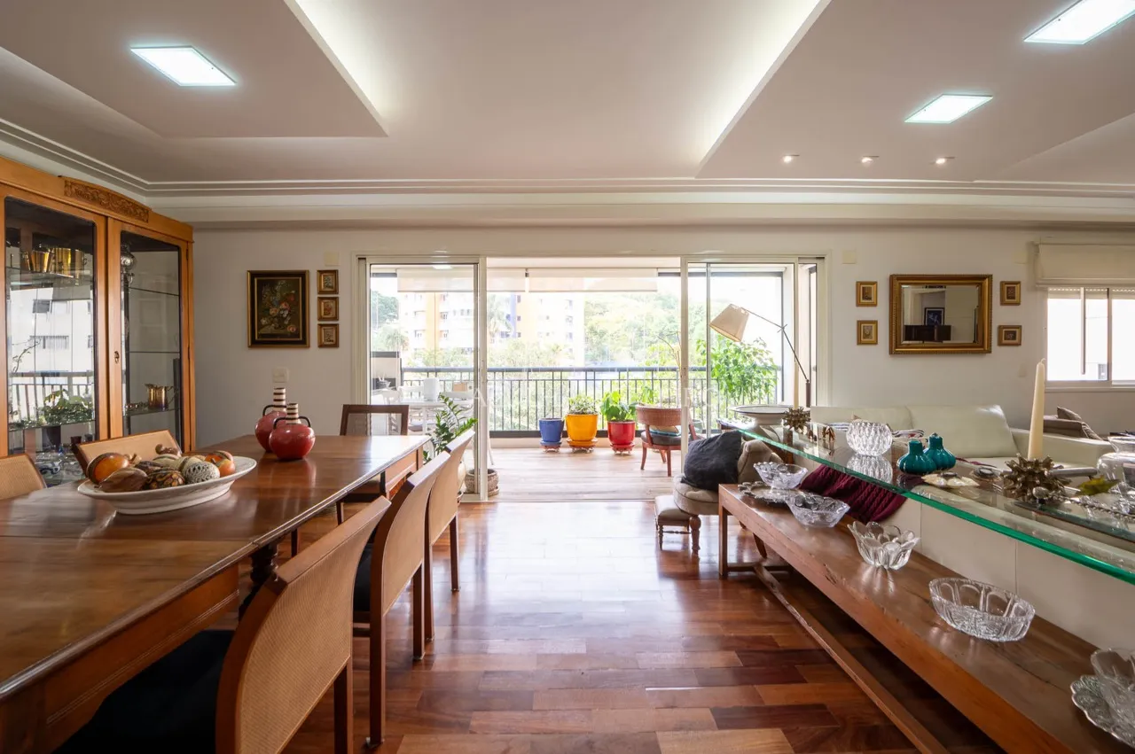 Apartamento à venda em Alto de Pinheiros. – 17742