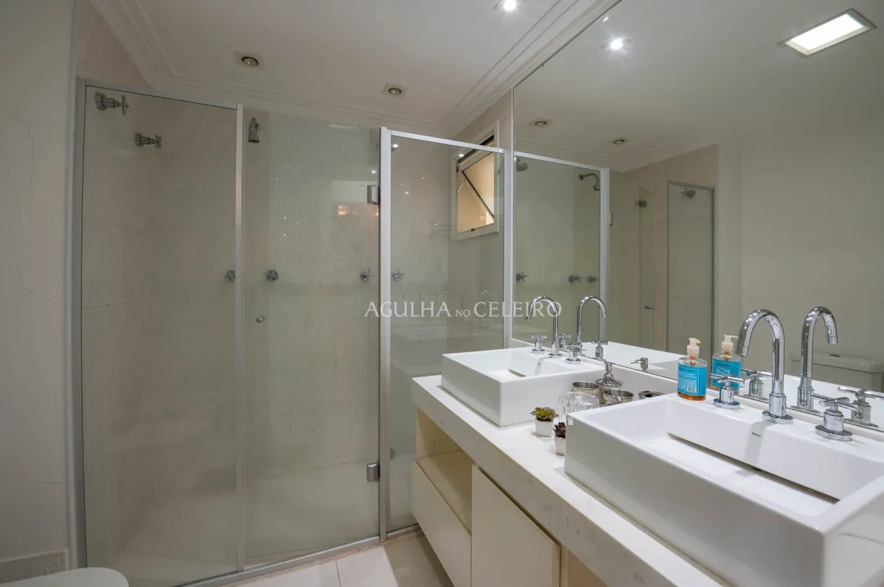 Apartamento à venda em Alto de Pinheiros. – 17742