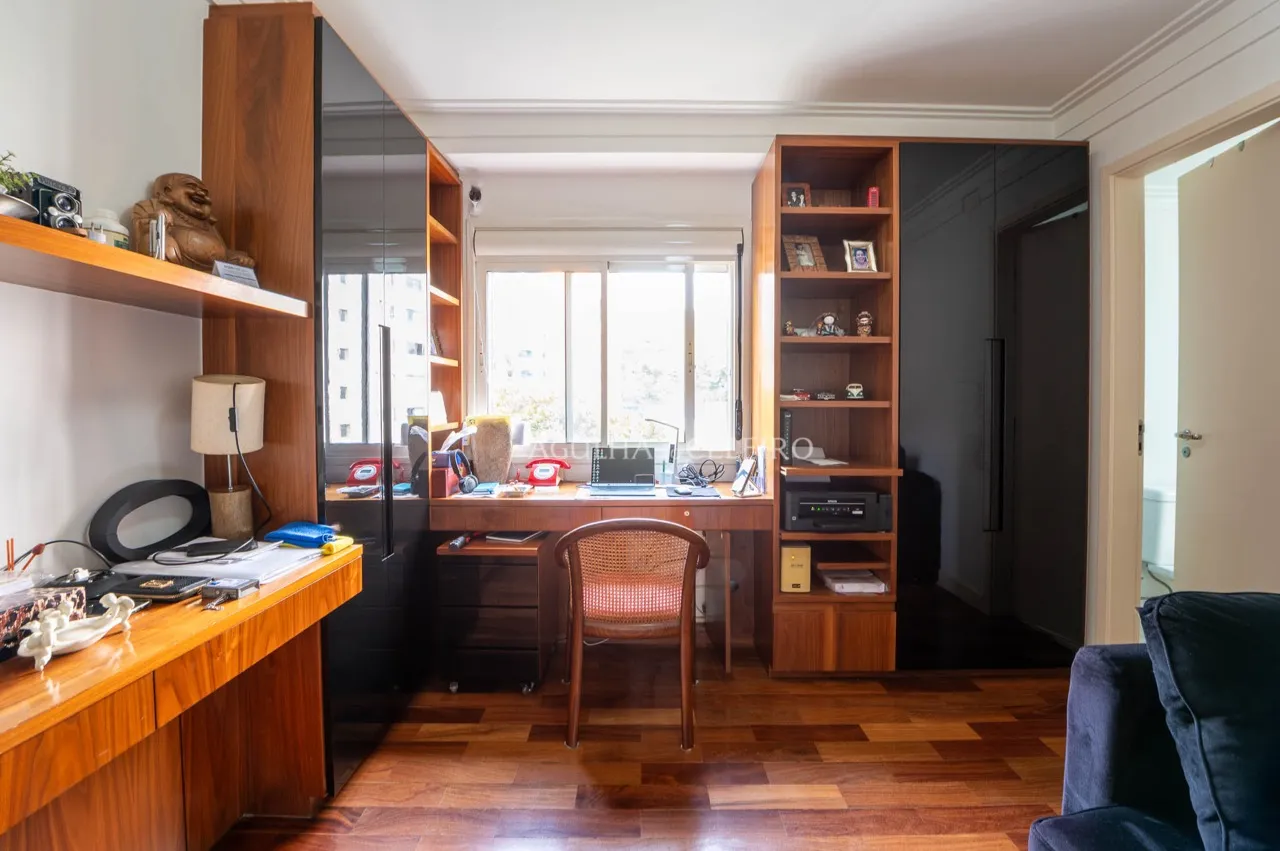 Apartamento à venda em Alto de Pinheiros. – 17742