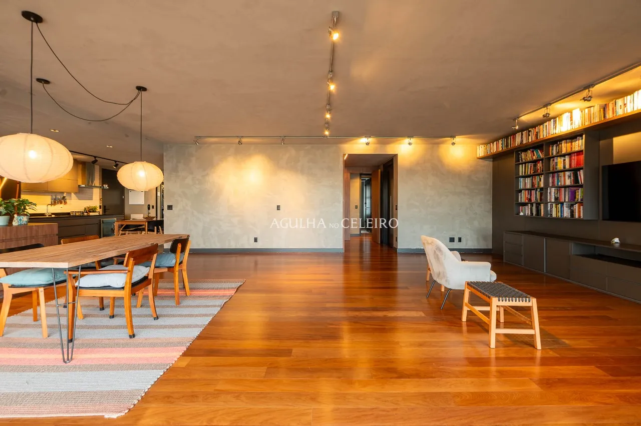 Lindo apartamento reformado em prédio recém entregue. – 18501