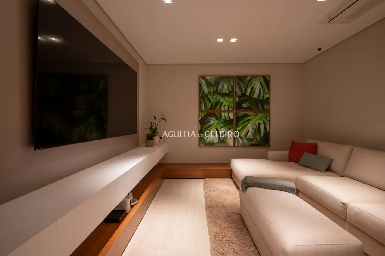 Cobertura impecável em localização desejada em Moema – 18678