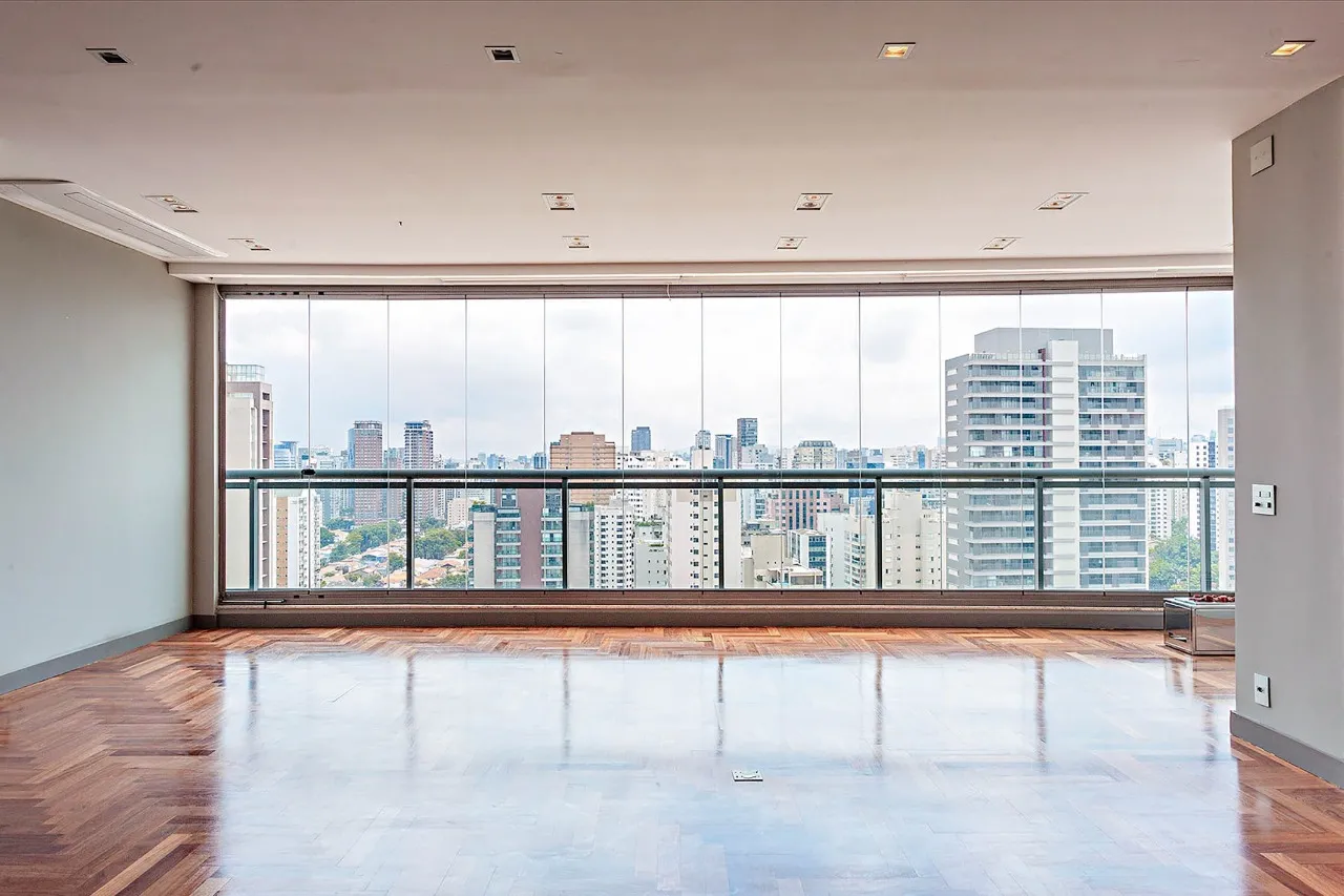 Apartamento à venda em excelente localização no Itaim. – 18703 - _MG_2425