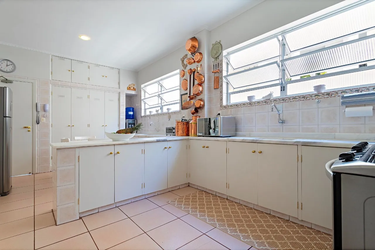 Apartamento Amplo e Bem Localizado à Venda no Jardim América – 18721 - IMG_5141