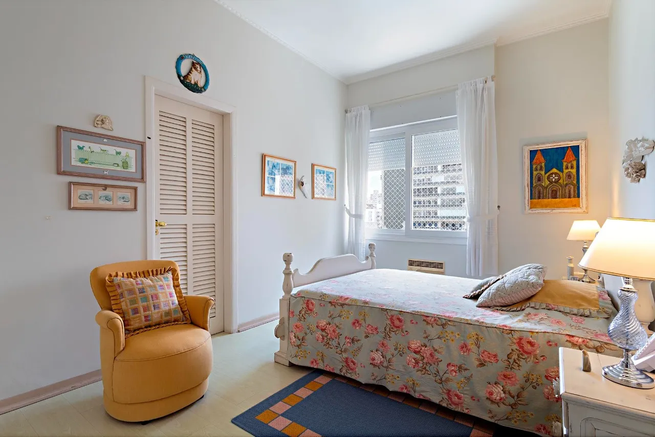 Apartamento Amplo e Bem Localizado à Venda no Jardim América – 18721 - IMG_5153