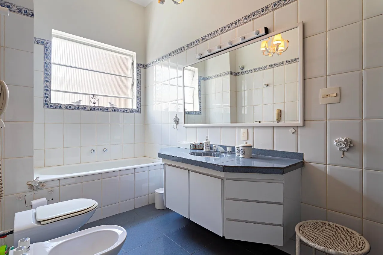 Apartamento Amplo e Bem Localizado à Venda no Jardim América – 18721 - IMG_5157