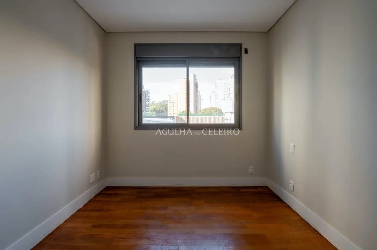 Apartamento Novo à venda na Vila Nova Conceição. – 18724