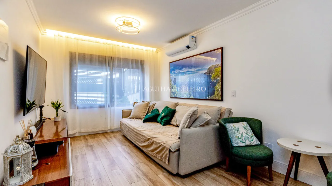 Casa charmosa com iluminação natural à venda no Brooklin. – 9453 - 3_1 Sala (3)