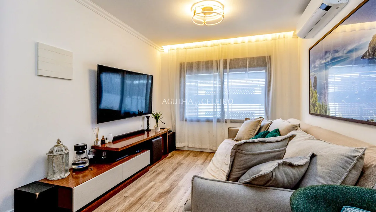 Casa charmosa com iluminação natural à venda no Brooklin. – 9453 - 4_1 Sala (4)