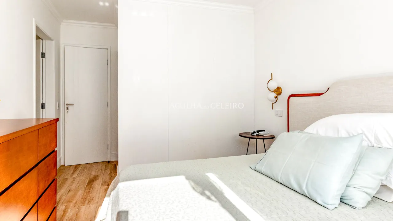 Casa charmosa com iluminação natural à venda no Brooklin. – 9453 - 19_5 Quarto1 (5)