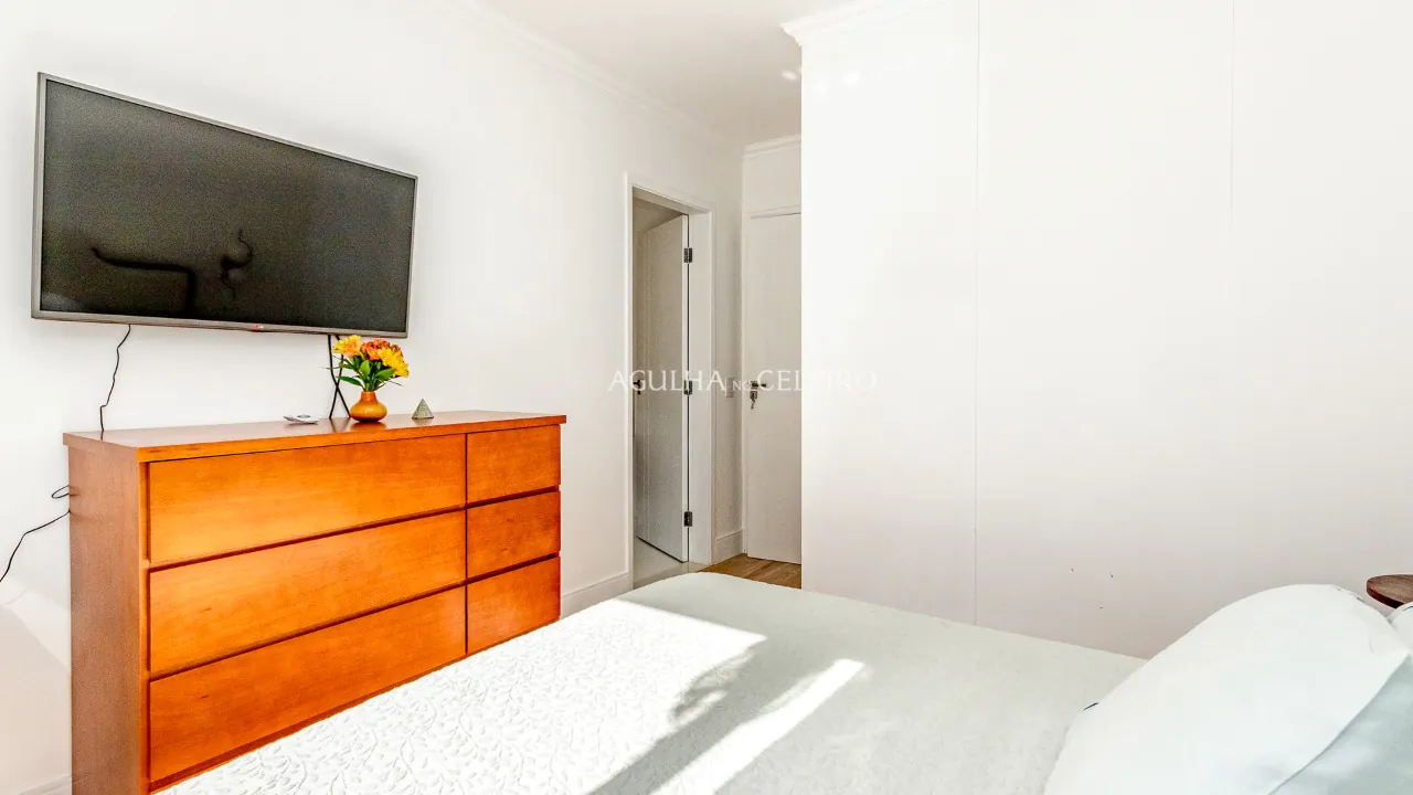 Casa charmosa com iluminação natural à venda no Brooklin. – 9453 - 20_5 Quarto1 (6)