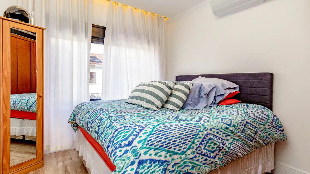 Casa charmosa com iluminação natural à venda no Brooklin. – 9453 - 35_10 Quarto2 (2)