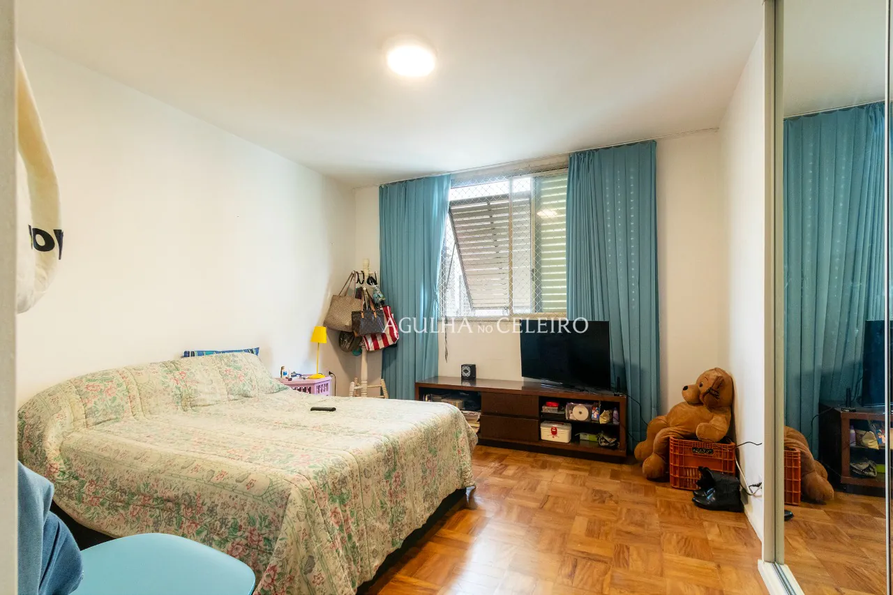 Venda/Pinheiros: Amplo e bem localizado. – 9867