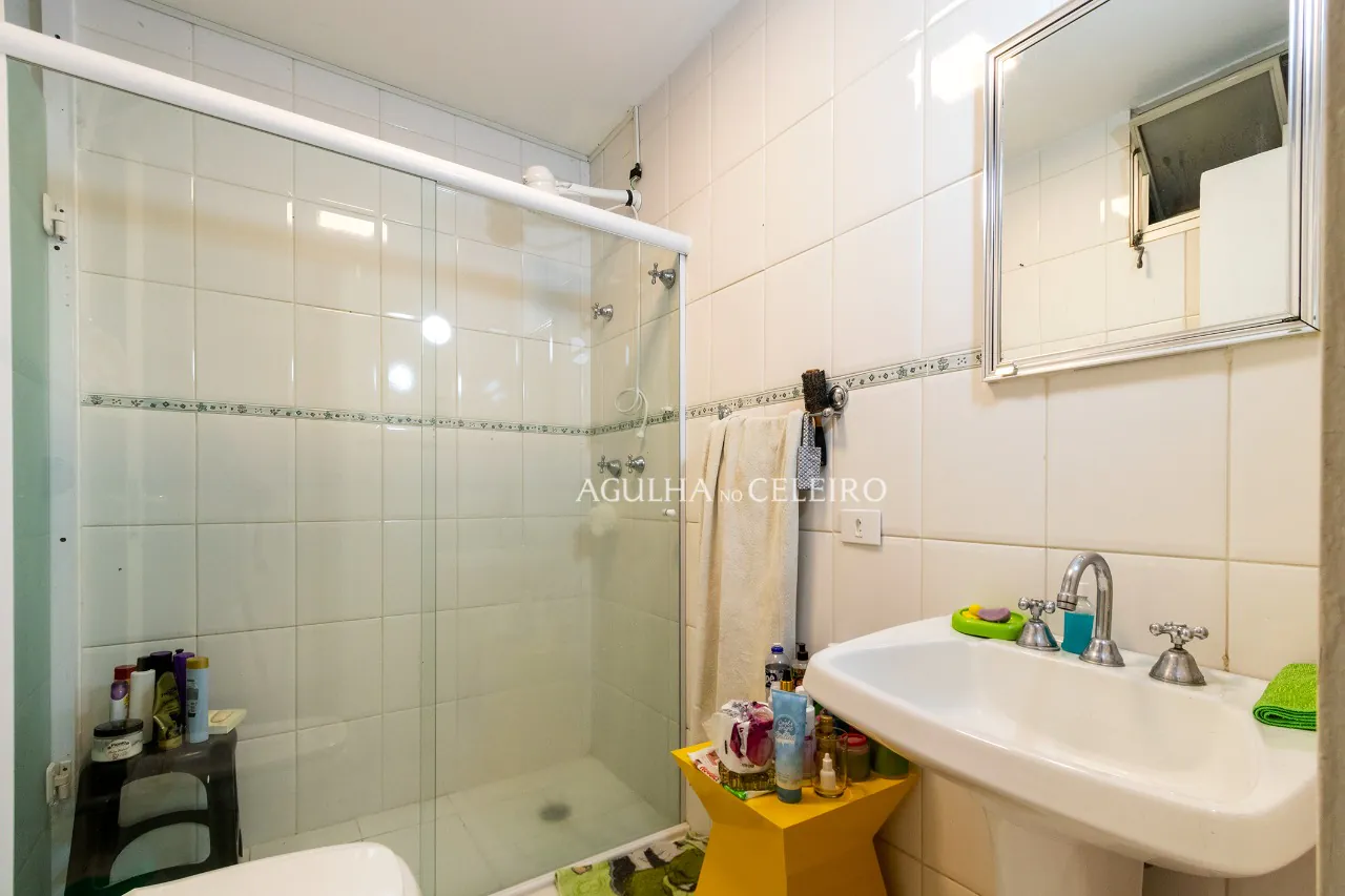 Venda/Pinheiros: Amplo e bem localizado. – 9867