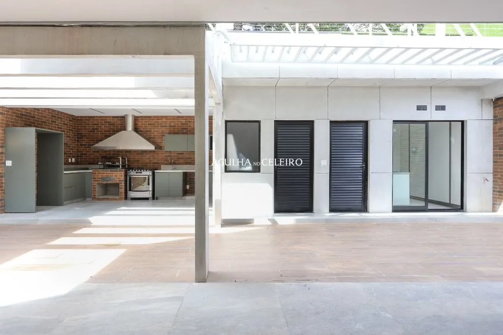 Residência Próxima ao Iguatemi e Clube Pinheiros – CA1002