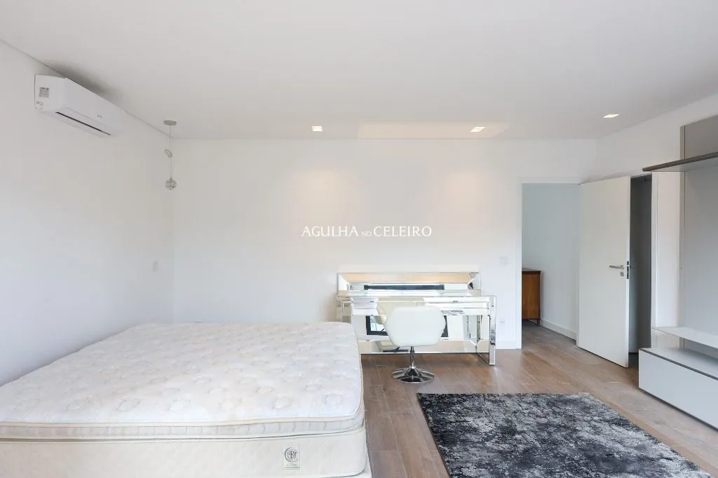 Residência Próxima ao Iguatemi e Clube Pinheiros – CA1002