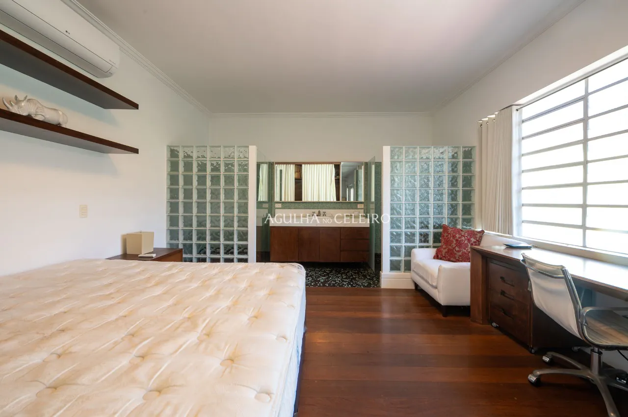 casa-com-lindo-jardim-a-venda-no-jardim-paulista-18769-10