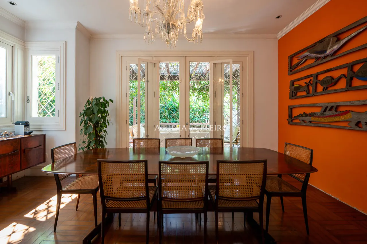 casa-com-lindo-jardim-a-venda-no-jardim-paulista-18769-4