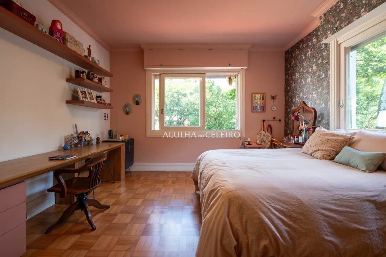 casa-com-lindo-jardim-a-venda-no-jardim-paulista-18769-9