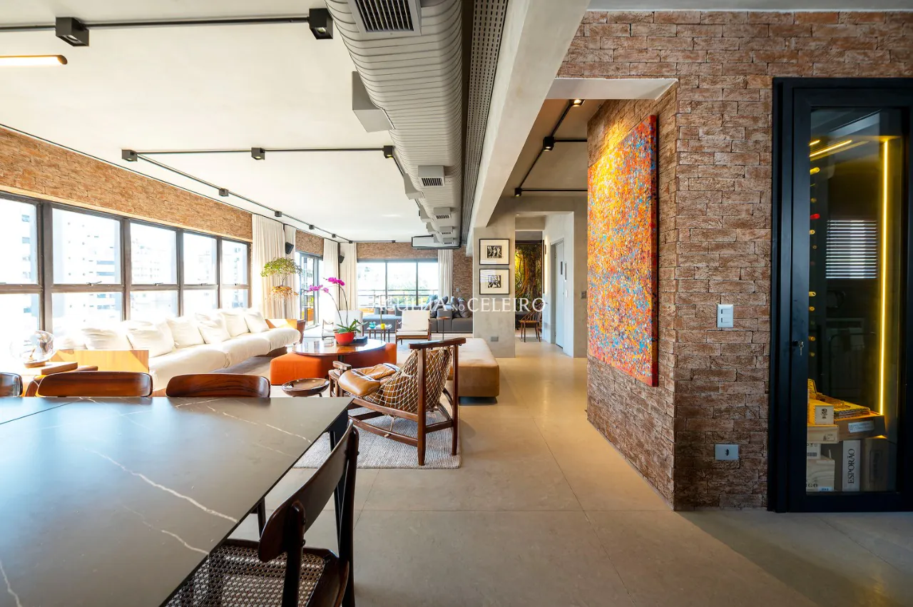 Apartamento espetacular à venda na Vila Nova Conceição, com reforma moderna e sofisticada. – 13664