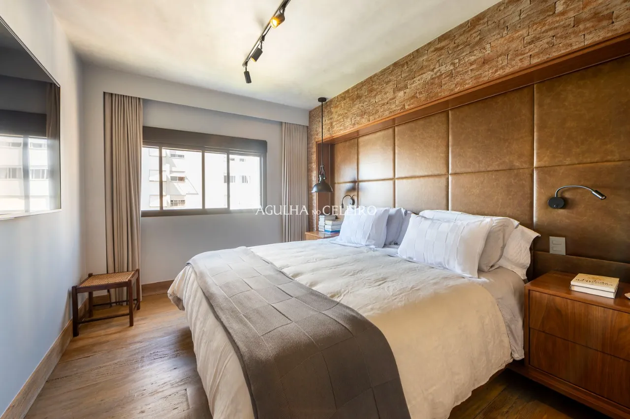 Apartamento espetacular à venda na Vila Nova Conceição, com reforma moderna e sofisticada. – 13664