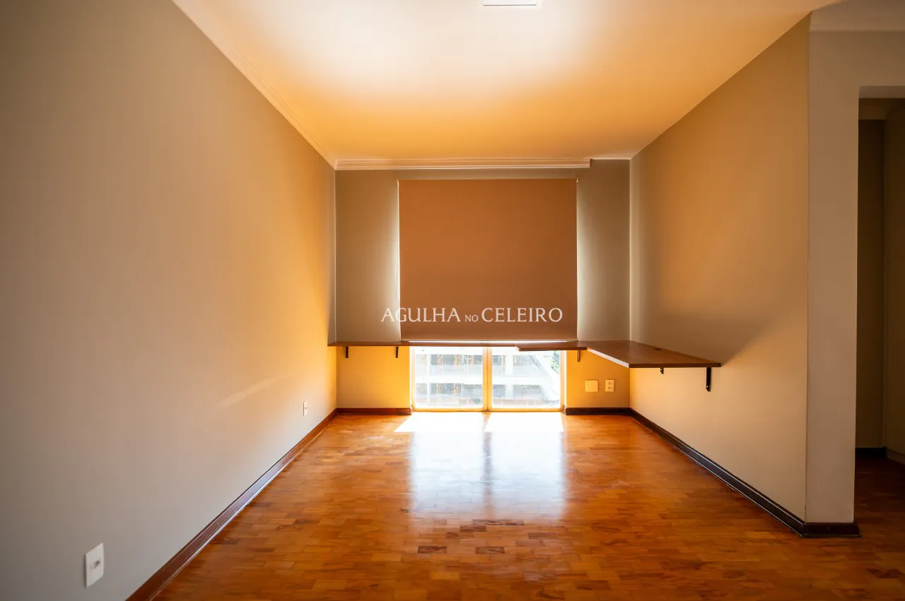 Uma verdadeira joia à venda no Paraiso. – 18272