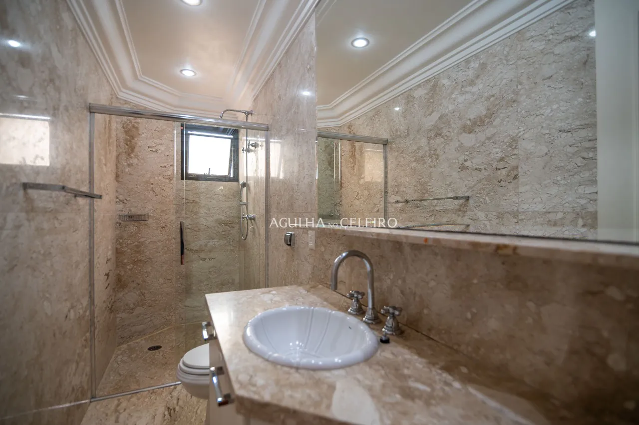 Lindo apartamento aconchegante localizado em rua tranquila. – 18415