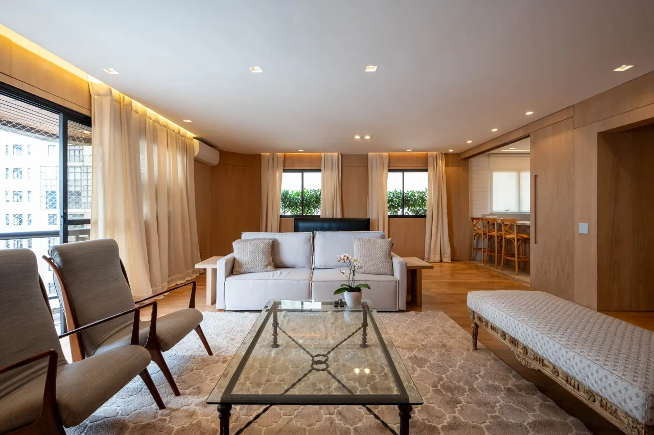 Apartamento bem localizado e reformado no Itaim – 18594