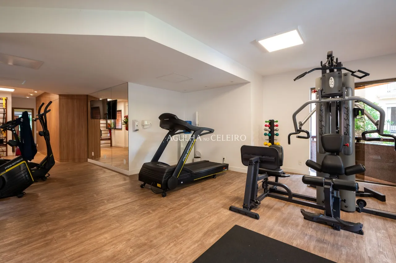 Apartamento bem localizado e reformado no Itaim – 18594