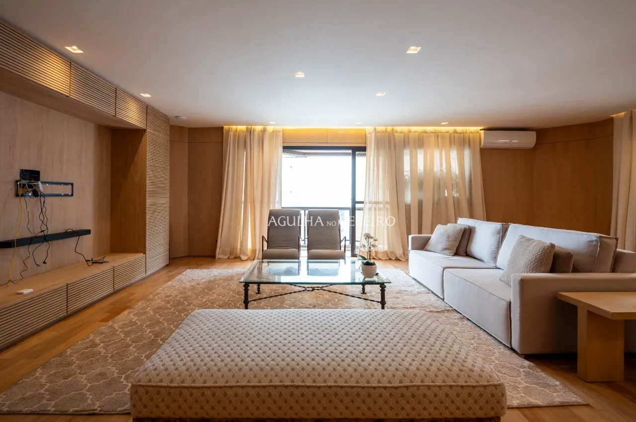 Apartamento bem localizado e reformado no Itaim – 18594