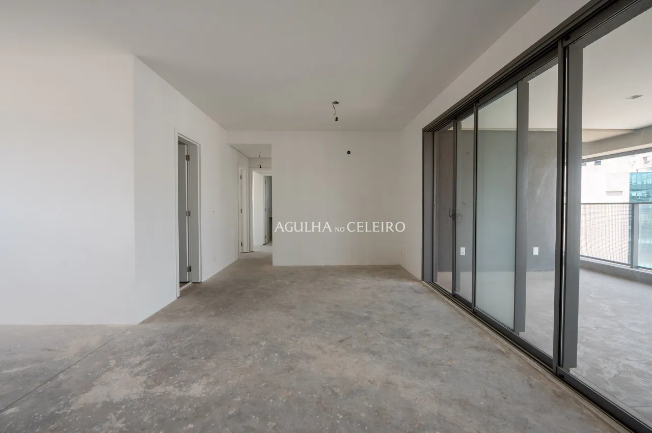 Apartamento com ótima distribuição e localização na Vila Olímpia – 18704