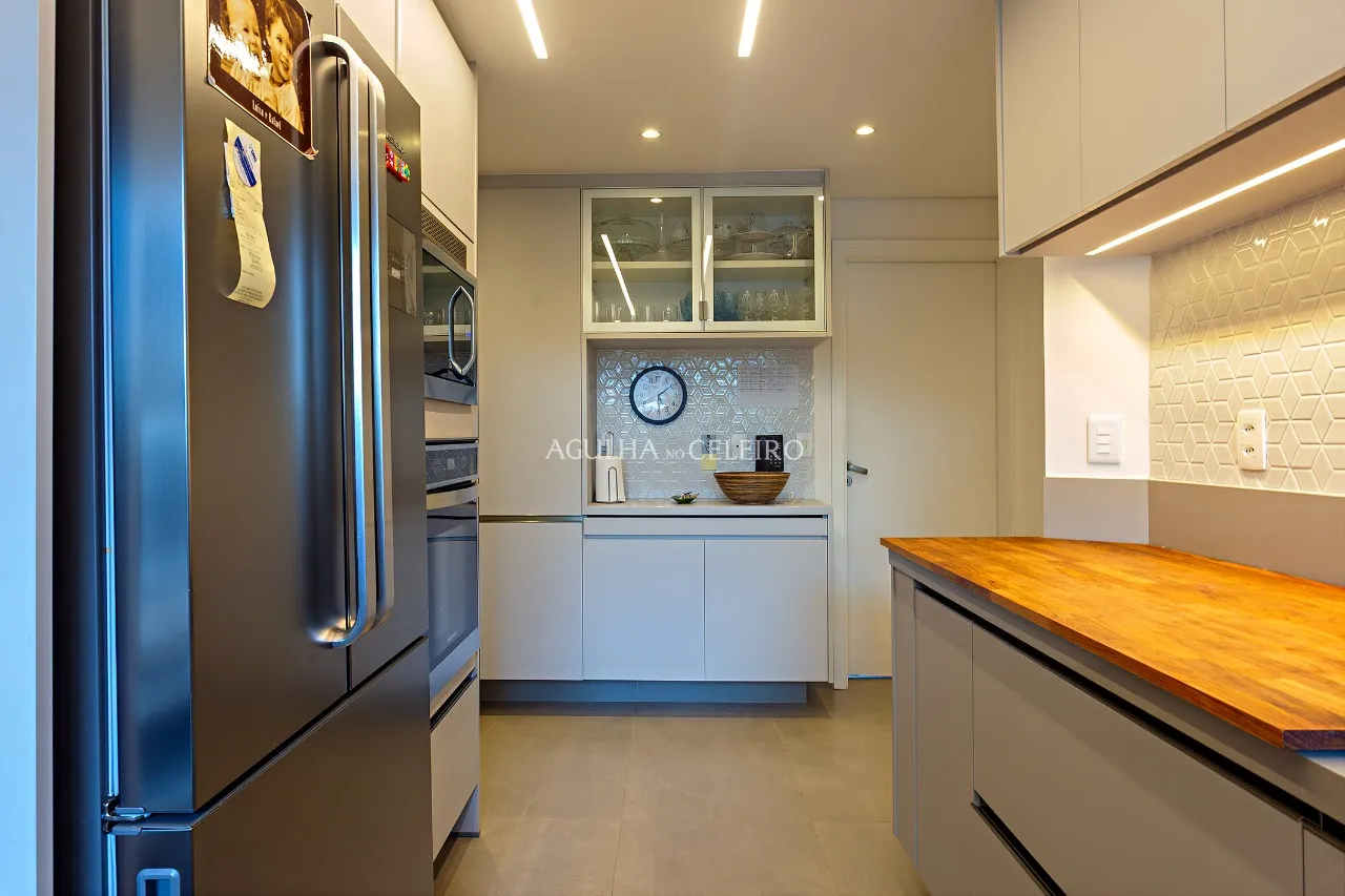 Belo apartamento em edificio charmoso com vista livre à venda na Vila Madalena. – 18790 - _MG_7577