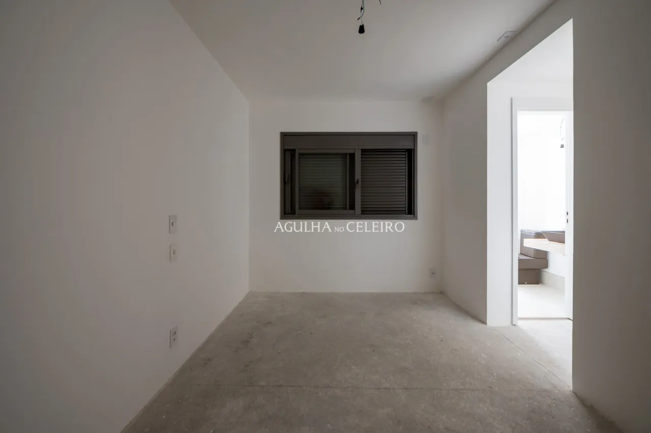 Apartamento novo à venda em Moema. – 18871