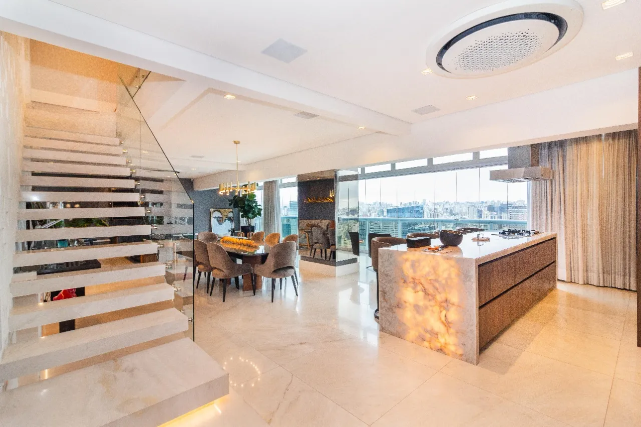 Apartamento Duplex reformado à venda na Vila Olímpia. – 20031