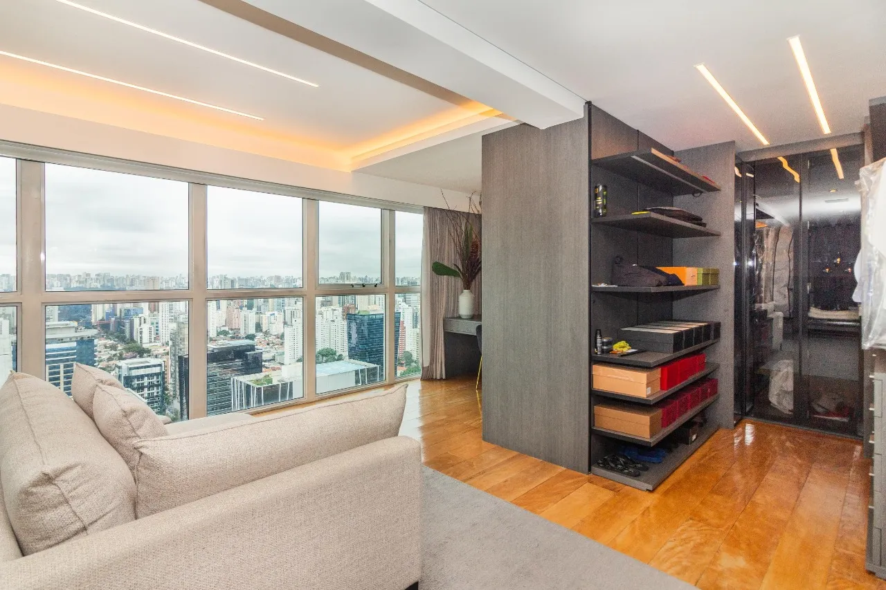 Apartamento Duplex reformado à venda na Vila Olímpia. – 20031