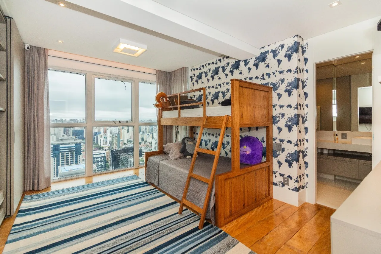 Apartamento Duplex reformado à venda na Vila Olímpia. – 20031